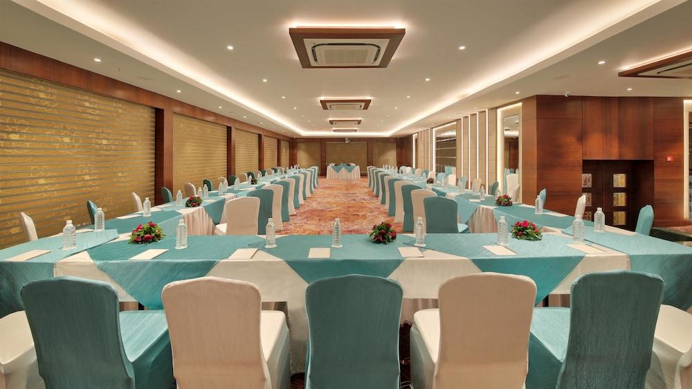 Golden Tulip Essential Jaipur Hotel Kültér fotó