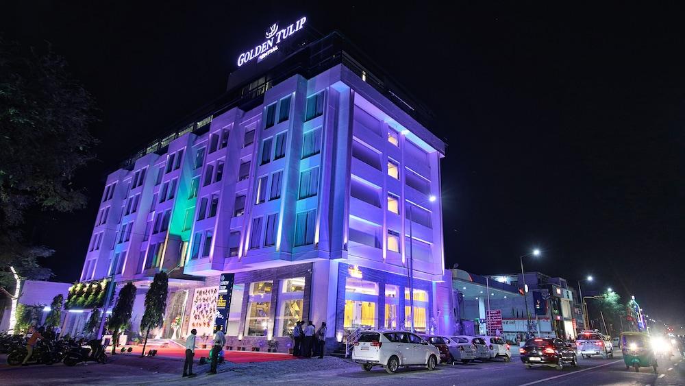Golden Tulip Essential Jaipur Hotel Kültér fotó