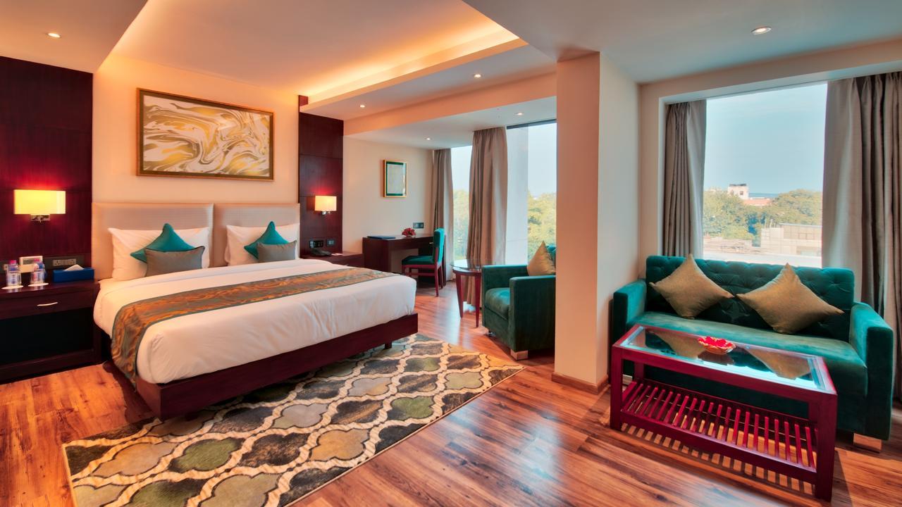 Golden Tulip Essential Jaipur Hotel Kültér fotó