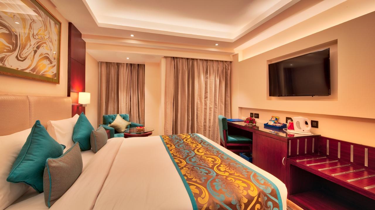 Golden Tulip Essential Jaipur Hotel Kültér fotó