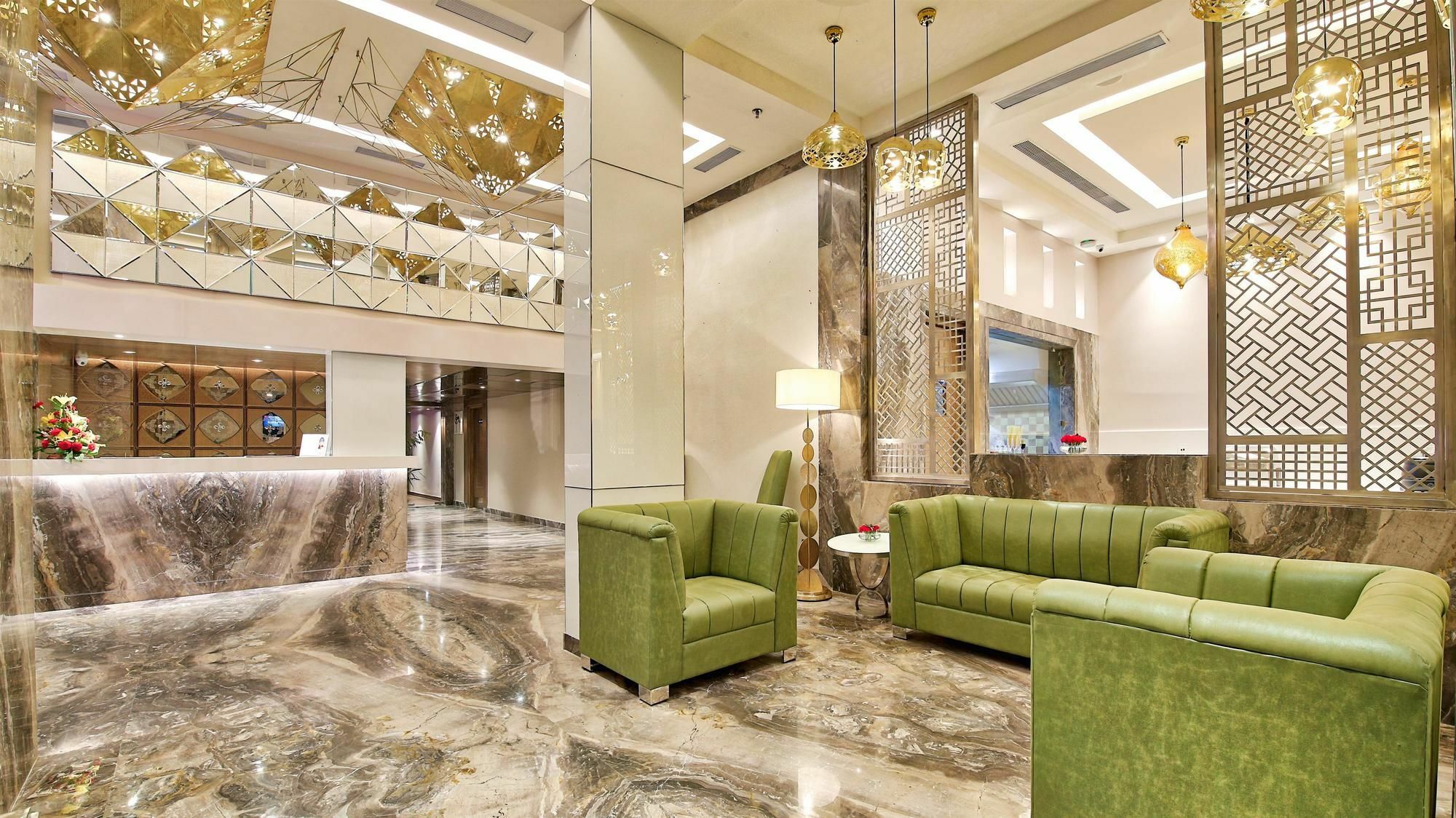 Golden Tulip Essential Jaipur Hotel Kültér fotó