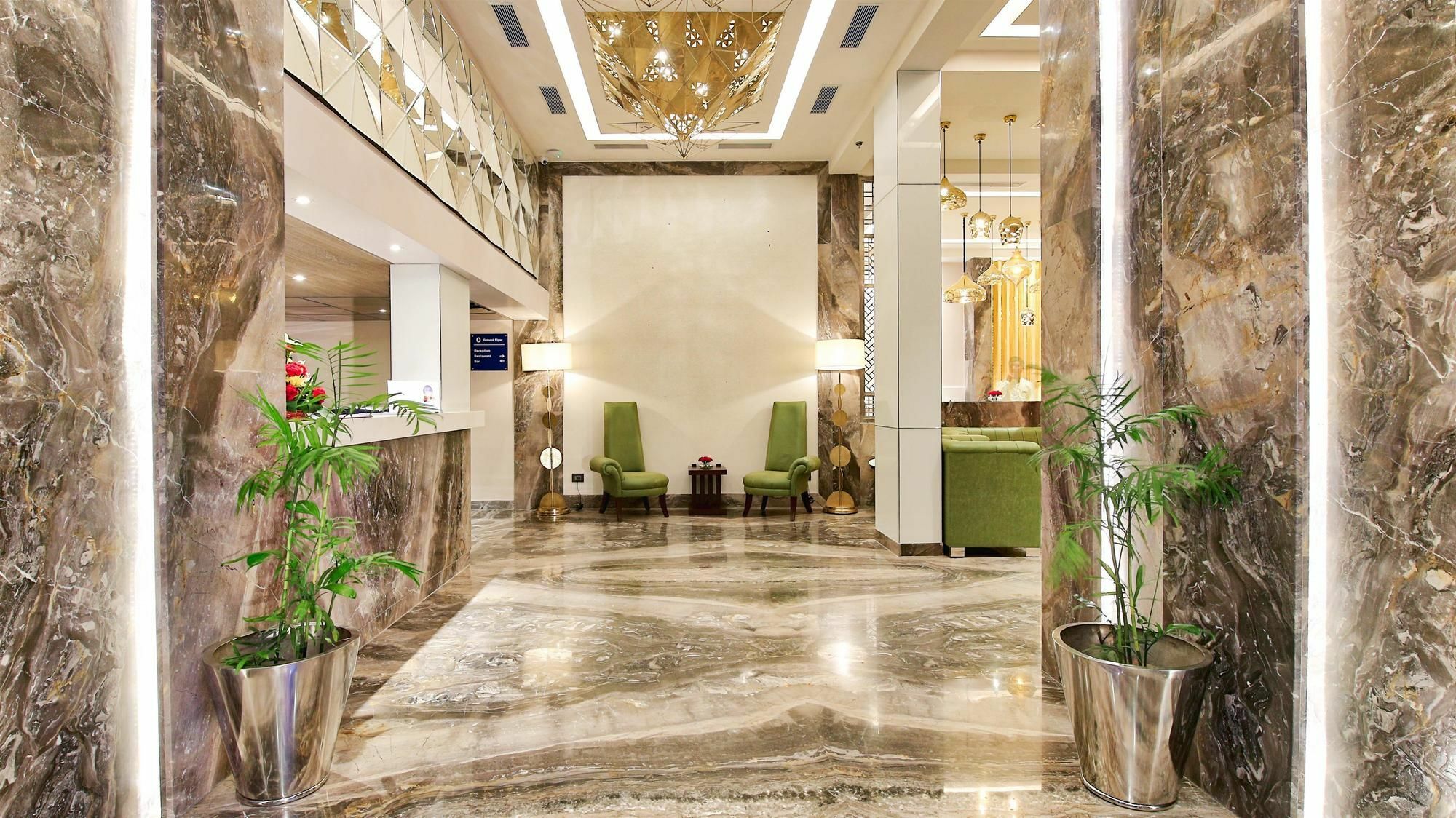 Golden Tulip Essential Jaipur Hotel Kültér fotó